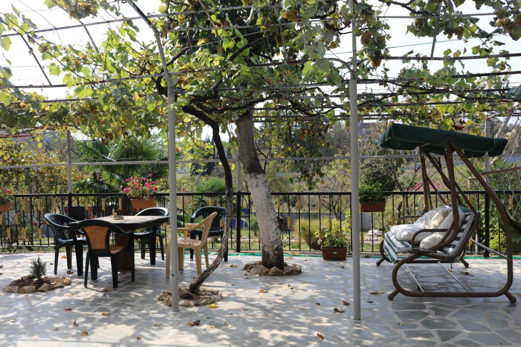 Hotel Tsivi Tba Zqaltubo Exterior foto